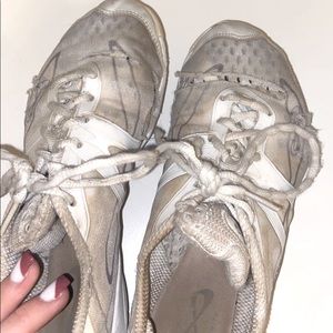 NFINITY practice cheer shoes